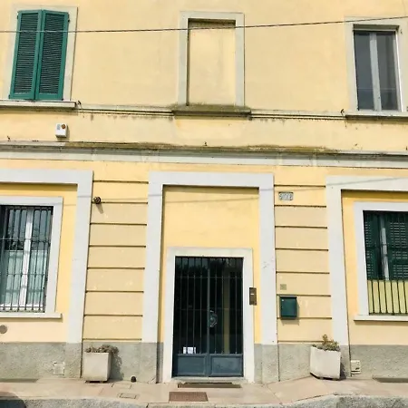 公寓 Naviglio Pavese Charming Flat 米兰